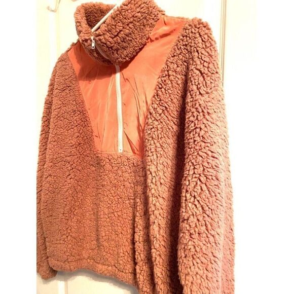 NWOT Wild Fable Pink Sherpa jacket S‎ - Picture 2 of 2